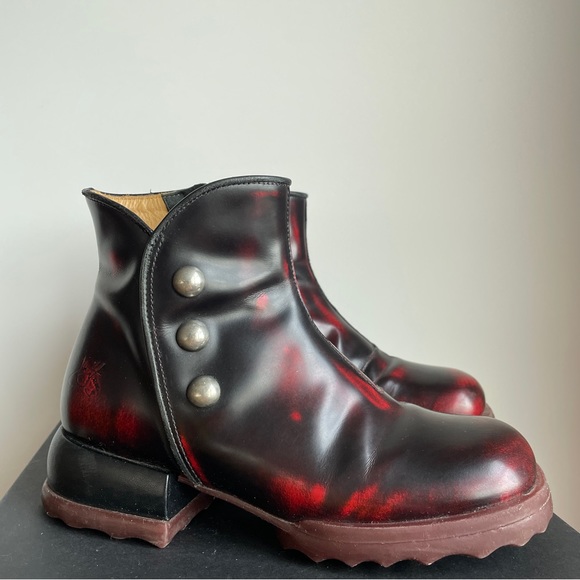 Fluevog Unity Penney ankle boot with buttons - Burgundy Rub Off size 5.5 - Picture 10 of 11